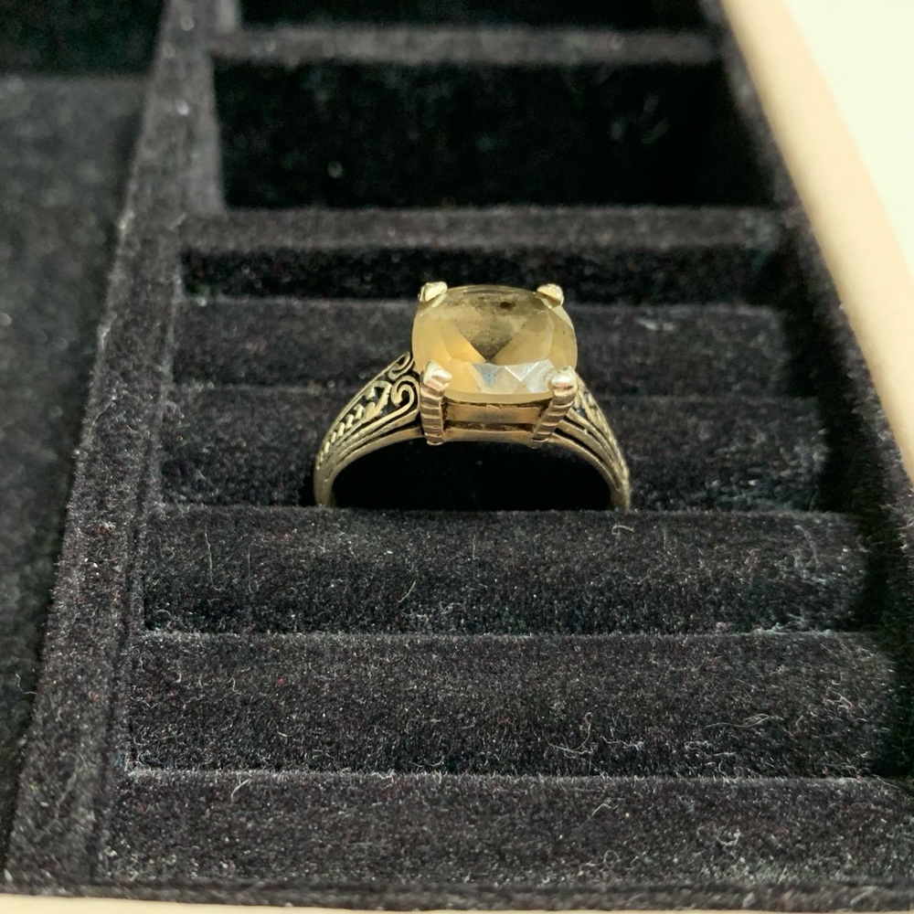 {Ring} - Picture 2 of 3